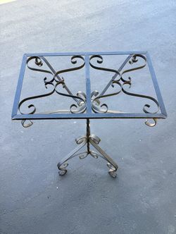 **Wrought Iron music stand or book stand
