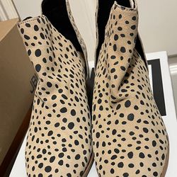 Dolce Vita Animal Print Ankle Boot (Botines)