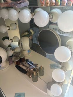 Impressions vanity mirror