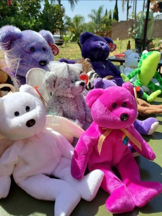 Beanie babies! Excellent like new condition