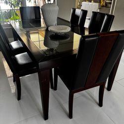 Beautiful Dining Set Table