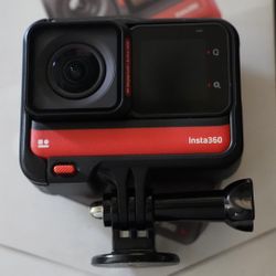 Insta360 ONE RS w/ 4K & 360 Lenses - Excellent Cond.