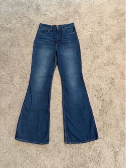 Women’s Levi’s 70’s High Flare Jeans- Size 27