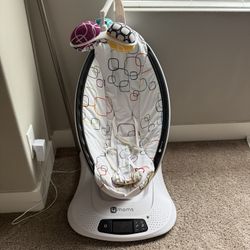 Mamaroo Multifunction Smart Bouncer