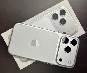 Brand New iPhone 17 Pro Max**UNLOCKED**