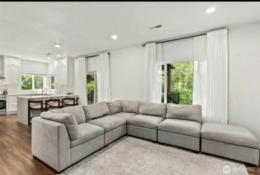 Sectional sofa couch MSRP $2200