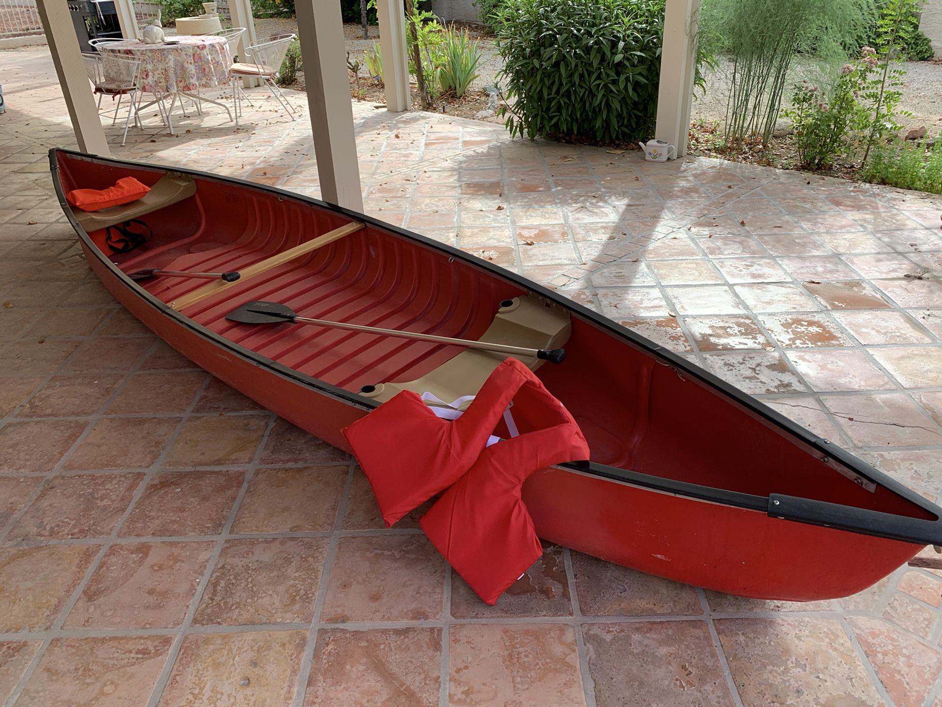 Pelican 16 foot Canoe for Sale in Peoria, AZ OfferUp