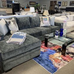 Grey Sectional 🩶⭐️ $1,599