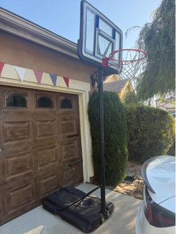 Basketball hoop