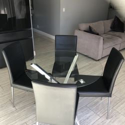 Dinning Set $230 Obo