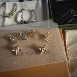 Aretes Y Pulseras El Precio Marcado Es Por Cada Par De Aretes Y Pulsera 
