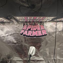 Spider Farmer 4x2 Tent Setup Comes With Everything 
