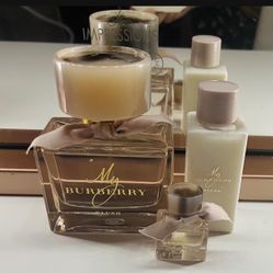 Burberry Blush Perfume Set 