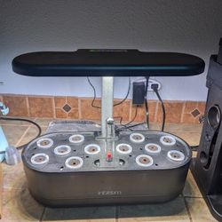 Indoor Hydroponic Plant Grower