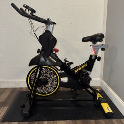 Pooboo Exercise Bike – Like New, Magnetic Belt Drive, Adjustable, 350lb Capacity 