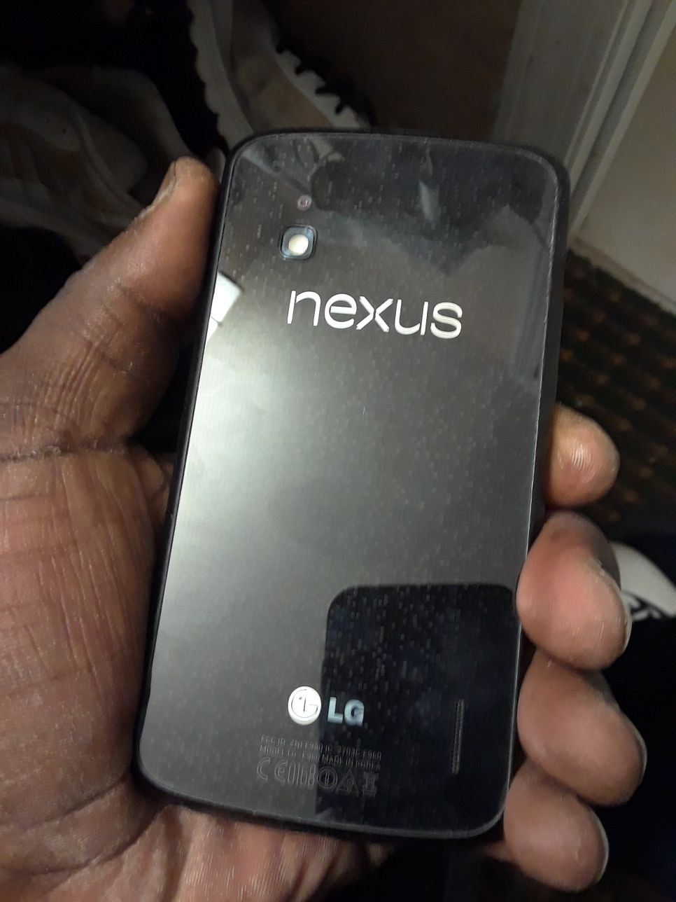 Att Unlocked LG Nexus 4 16gb 4g LTE 5" 8.1