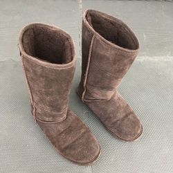 Bearpaw Boots Womens Size 9 Dark Chocolate Brown