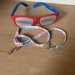 Disneyland Mickey’s Toon Town Sunglasses 