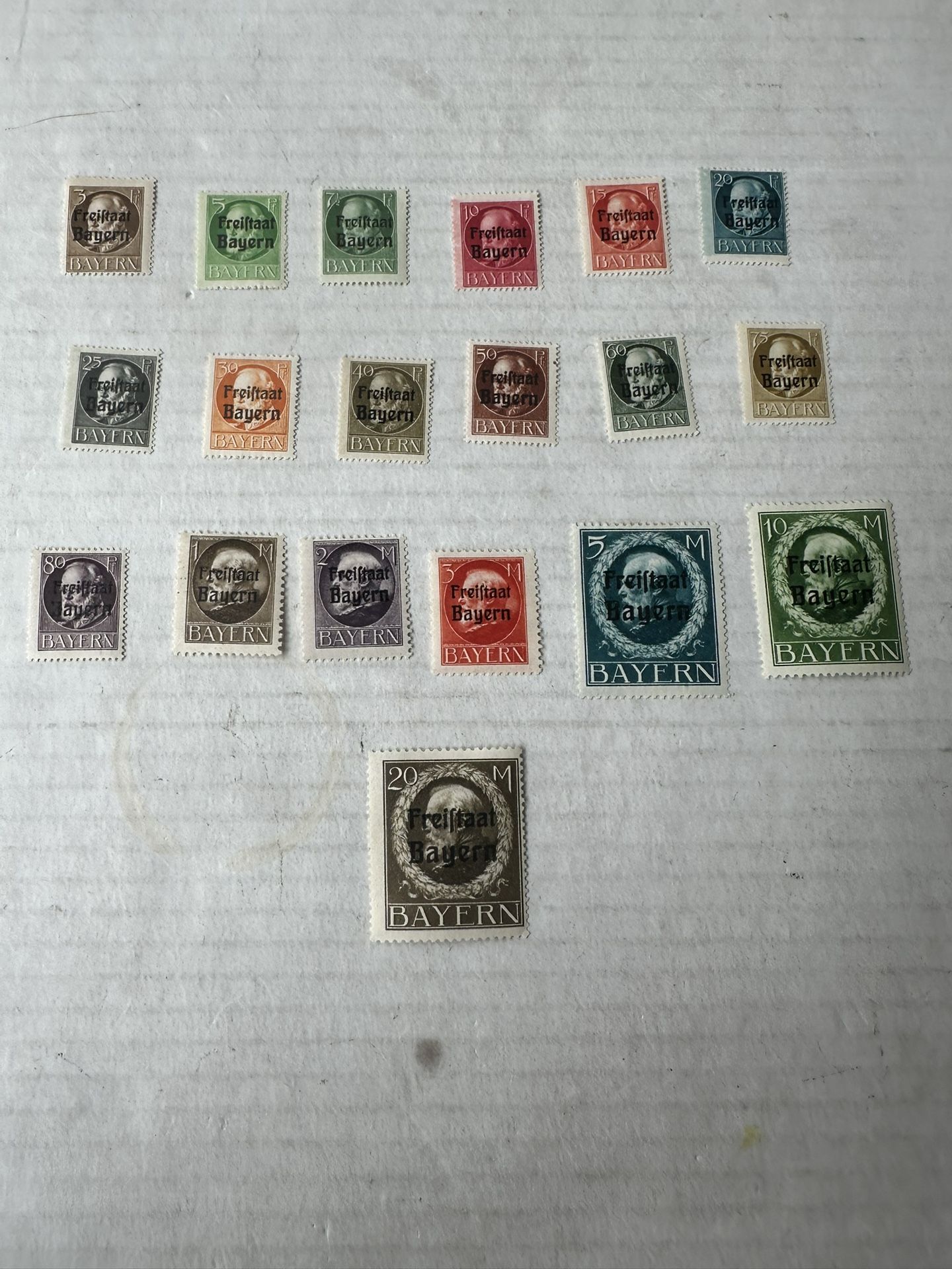 Bavaria 1919-20 Complete Set Of 19 Mint Hinged