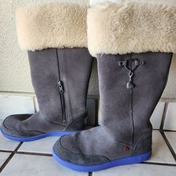 Ugg Size 4