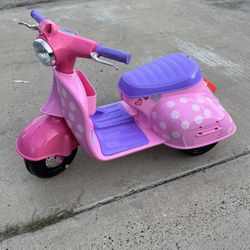 Girls Scooter Vehicle 