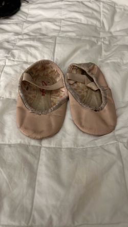 Capezia Pink Leather Ballet Slippers Size 9