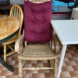 ROCKING CHAIR FOR ADULT 