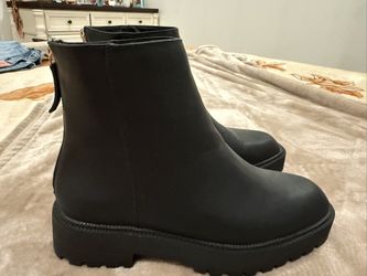 Women’s Boots