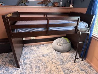 Twin Bunk Bed