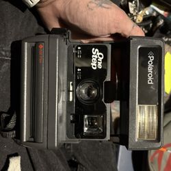 Polaroid Camera 