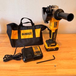 Dewalt 20v MAX Brushless 4-1/2 in. Angle Grinder with Paddle Switch