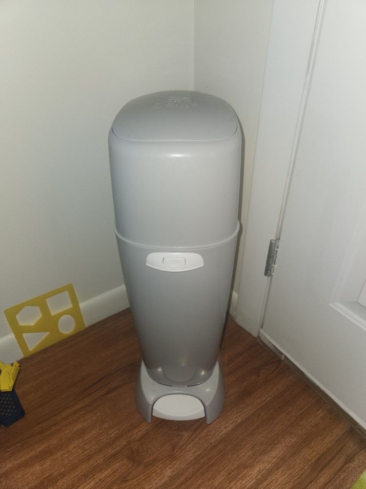 Diaper Genie