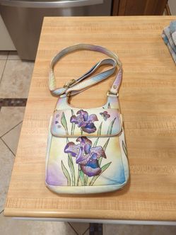 Crossbody bag