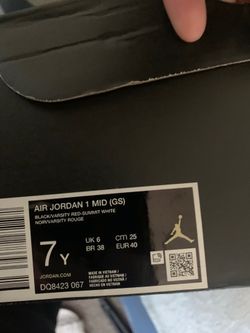 Air Jordan mid