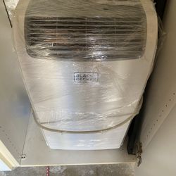 BLACK+DECKER 10,000 BTU Portable Air Conditioner for Rooms up to 450 Sq. with Remote Control, White