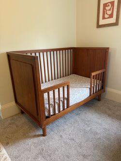 West Elm - Crib - Convertible (mid century) - The Gemini