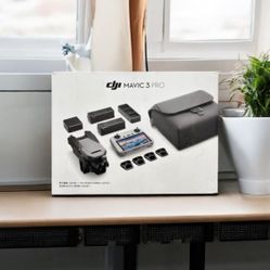 6542768 DJI Mavic 3 pro Fly more combo drone and built in screen control 2 Years Warranty 