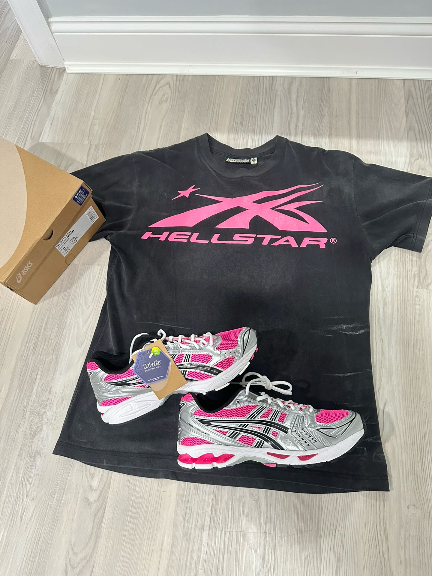 Hellstar Gel Tee & Pink Glo Asics Kayano 14