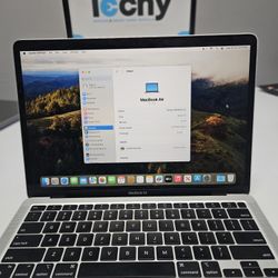 Macbook Air M1 (2020)