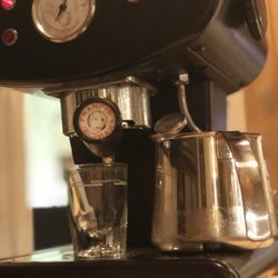ESPRESSO MACHINE 