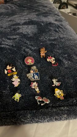 Disney Trading Pins Collection Lot of 12