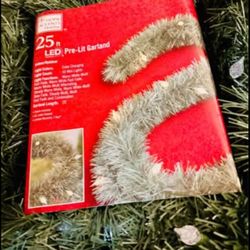 Holiday/Christmas pre-lit garlands 3 count