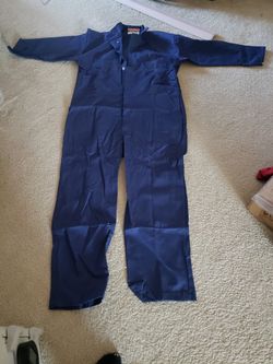 Tengo 3 Overoles Para Trabajar Talla 52. $15 Cada Uno
