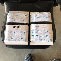 2 Pop Fabric New Cotton Spandex Blend 4 Yards