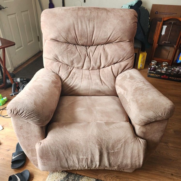 Lazy Boy Recliner And swivel
