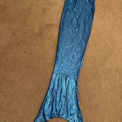 New Small Kids Mermaid Tail Skirt Costume