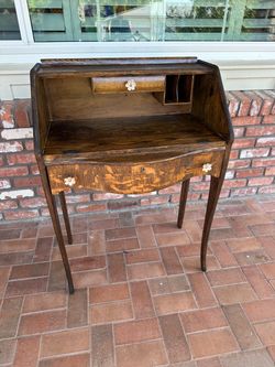 Vintage Wooden Desk/Vanity & Chair