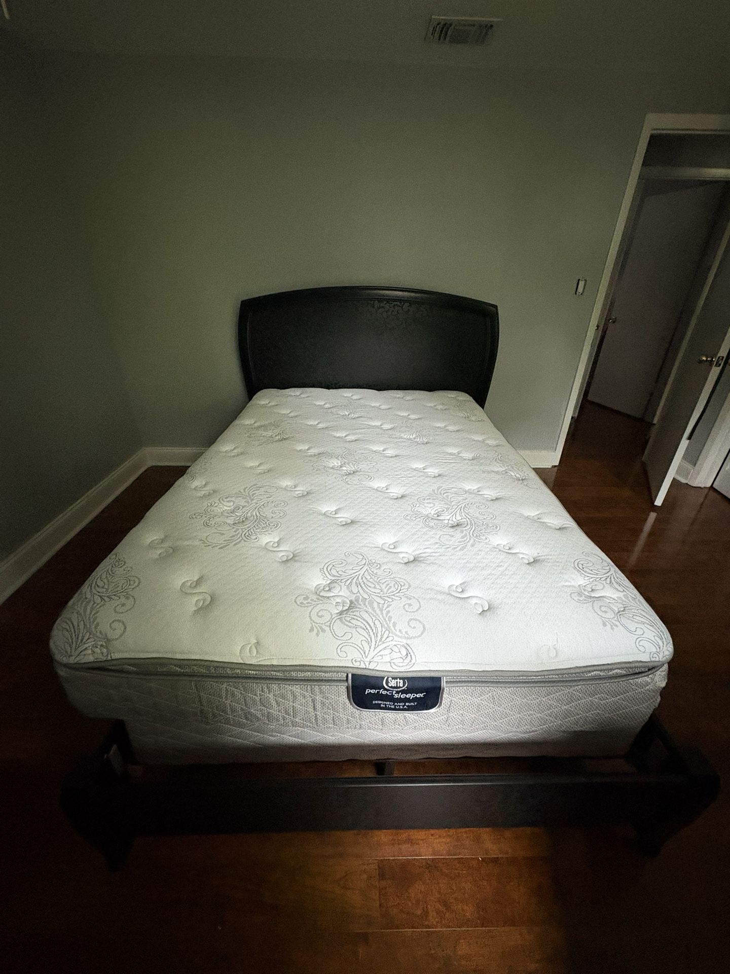 Full bedroom Set - Full Bed frame, (head And Foot Board) Dresser, Nightstand Table