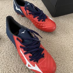 Mizuno Rebula 3 Made In Japan FG Size 8 US, 7 UK, 40.5 Euro, 26.0 JPN
