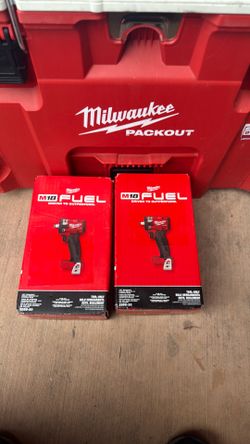 Milwaukee m18 fuel 1/2 compact impact wrench w/ friction Ring (NEW)
